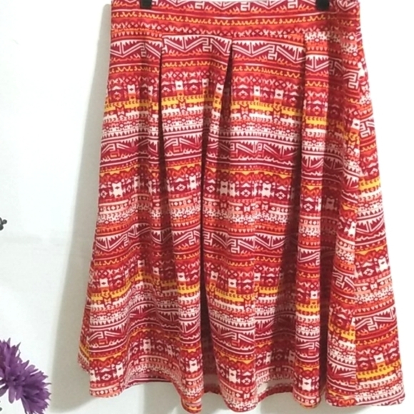 ASHLEY STEWART NWT BOX PLEATED SKIRT SIZE 18/20 - Picture 2 of 9